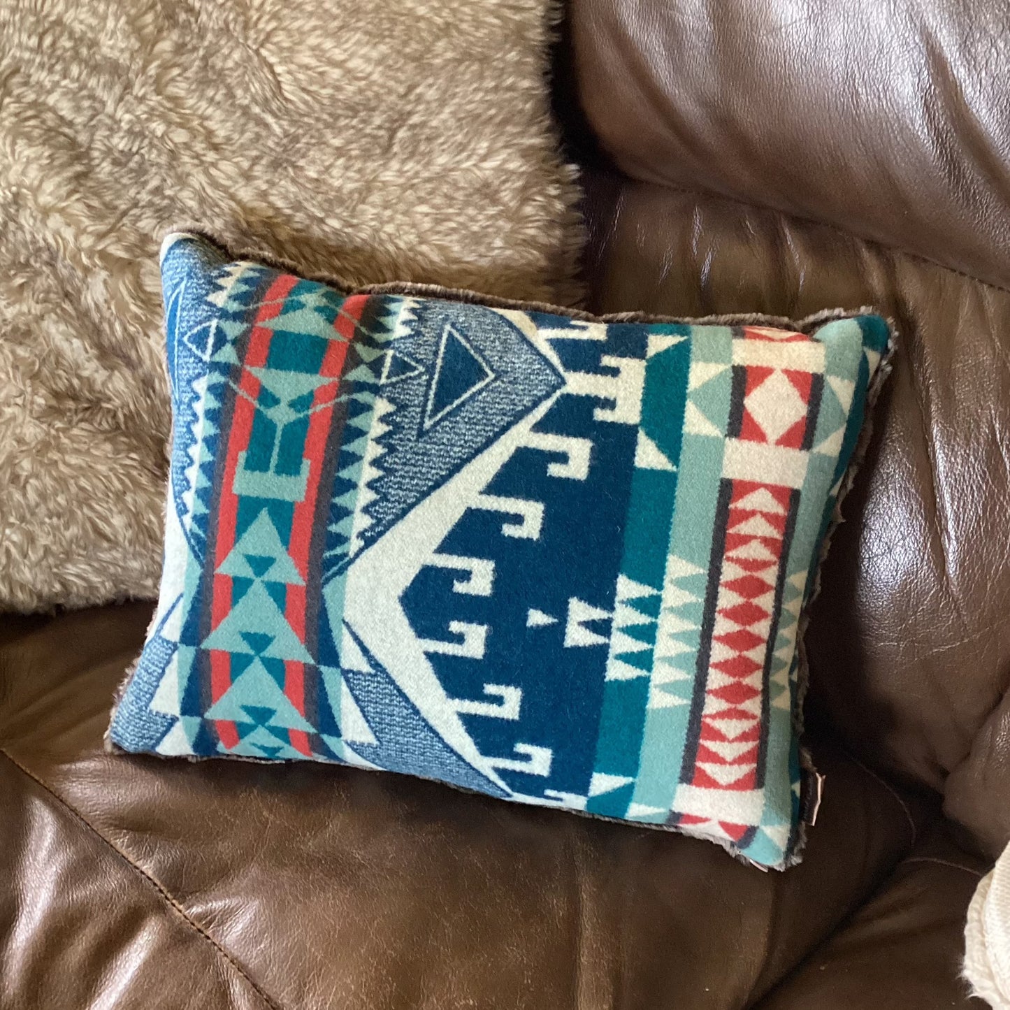 Pillow - Trailhead